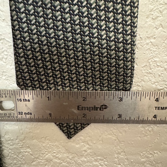 Ermenegildo Zegna Silk Tie - Picture 8 of 9